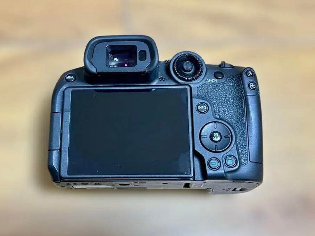 【美品】Canon EOS R7 small rig ケージセット