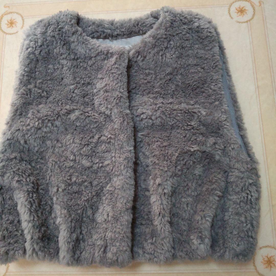 トゥモローランド☆ランダムファーショートベスト