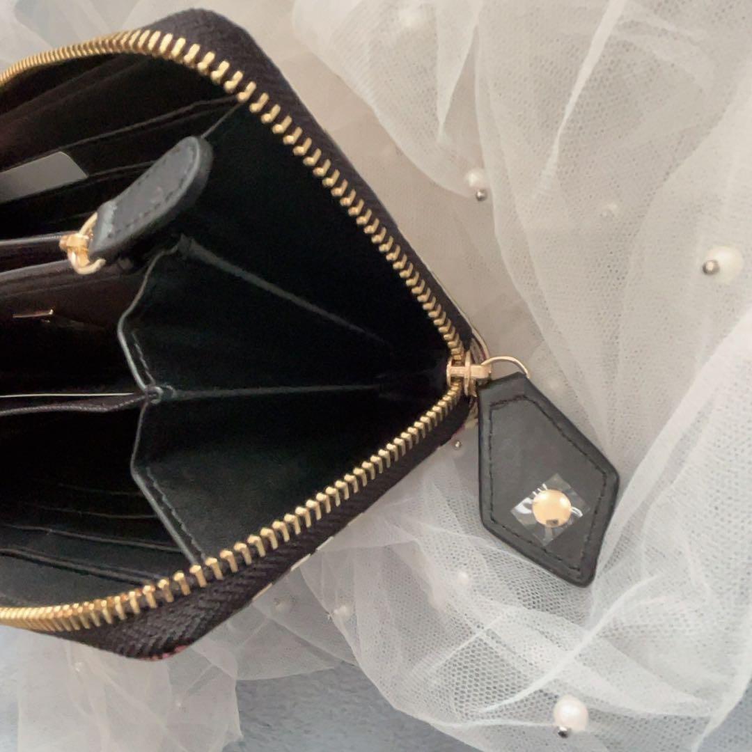 Vivienne Westwood チェック柄長財布