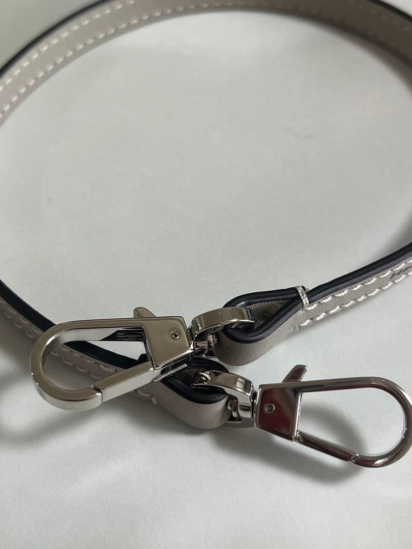 未使用に近い★エルベシャプリエ レザーストラップM 1661L マスティック