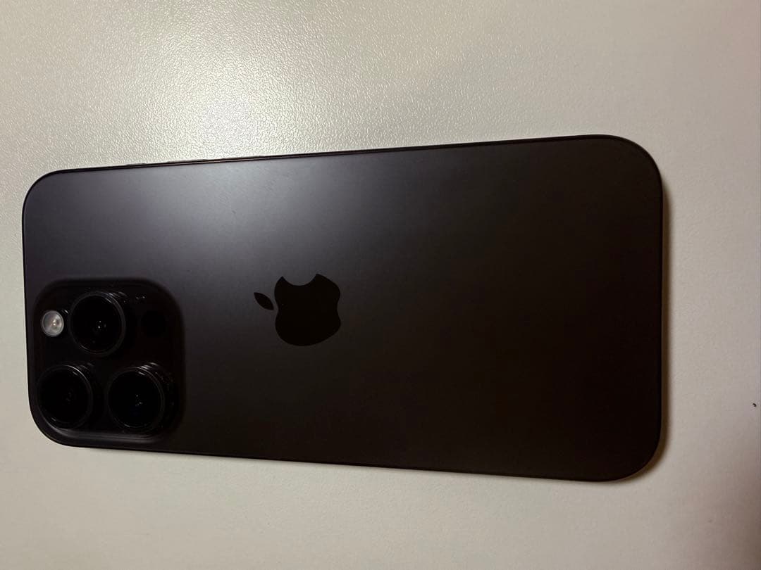 iPhone15Pro 128GB 本体　 SIMフリー ブラックチタニウム