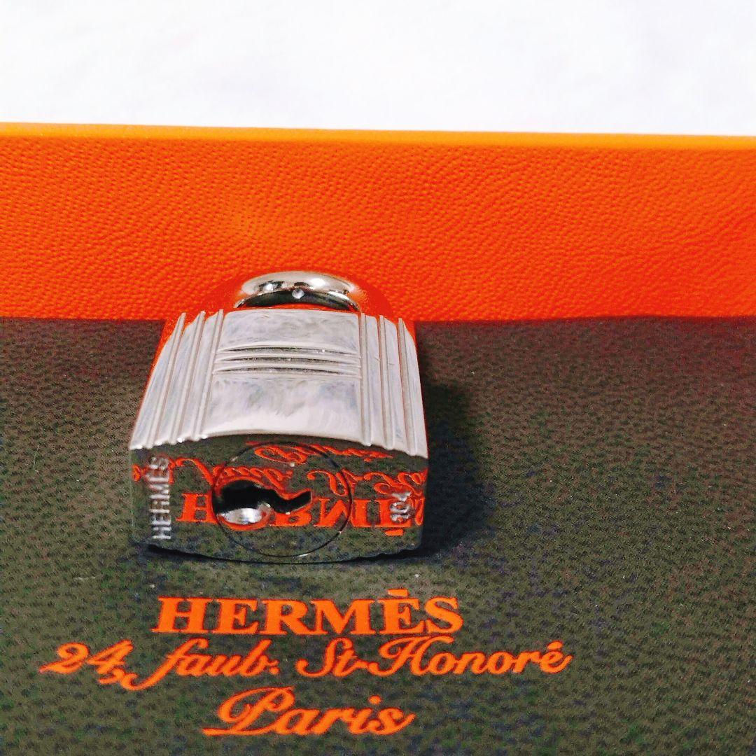 【美品】 HERMES エルメス カデナ　南京錠　パドロック鍵2ケ付き