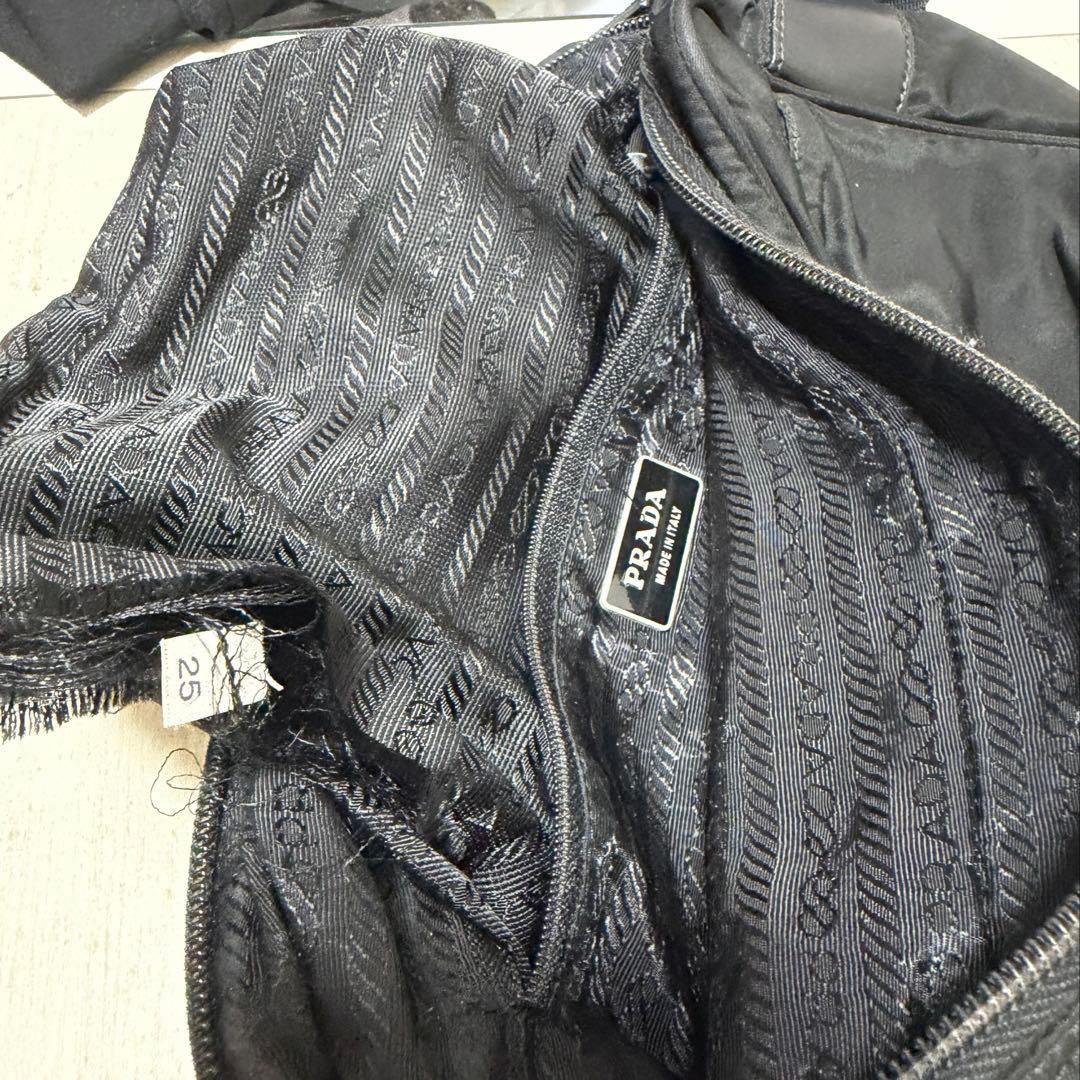PRADA プラダ　ショルダーバッグ