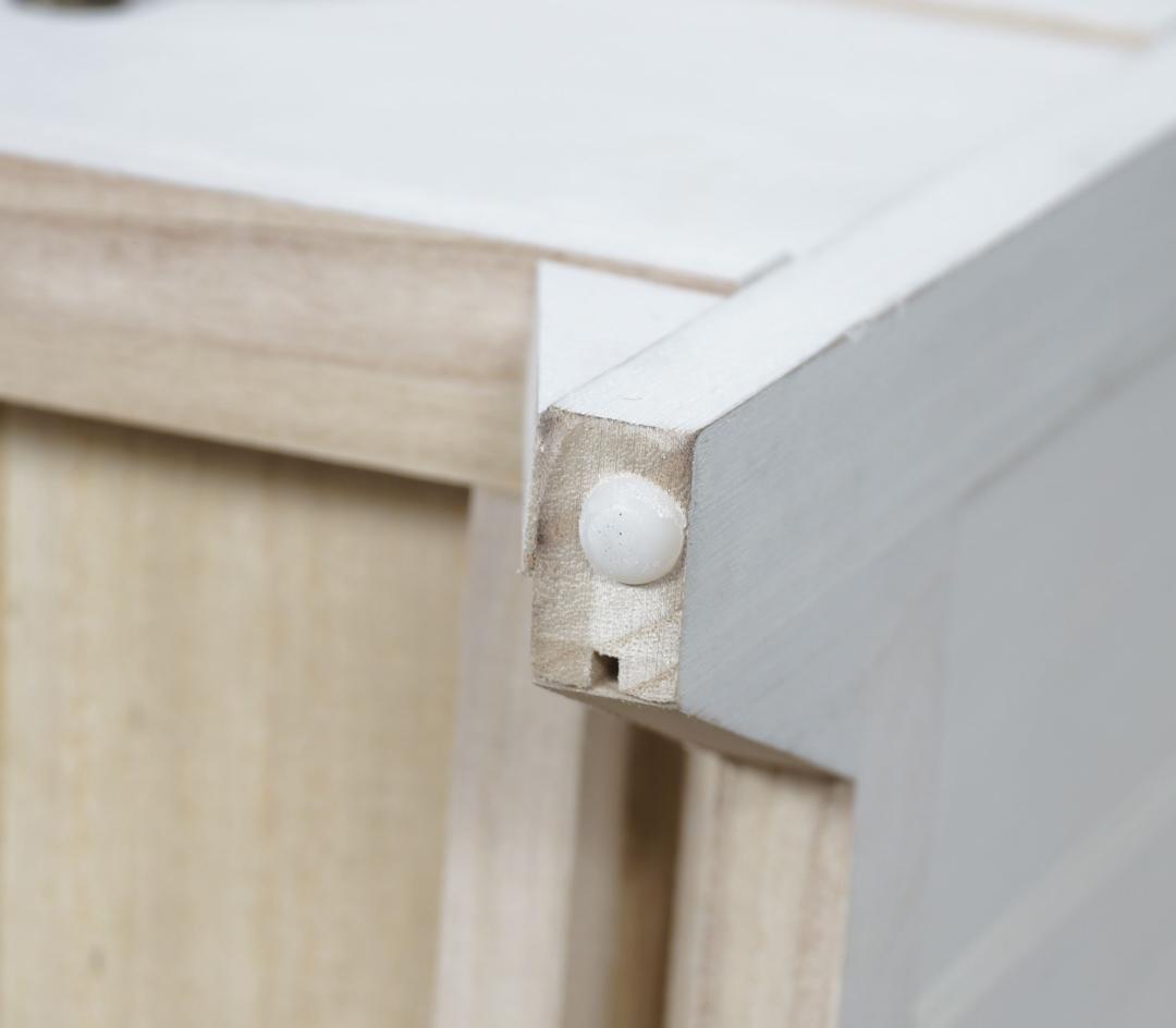 桐製　 隙間ラック　箪笥　整理タンス　書類チェスト　8段　収納　完成品