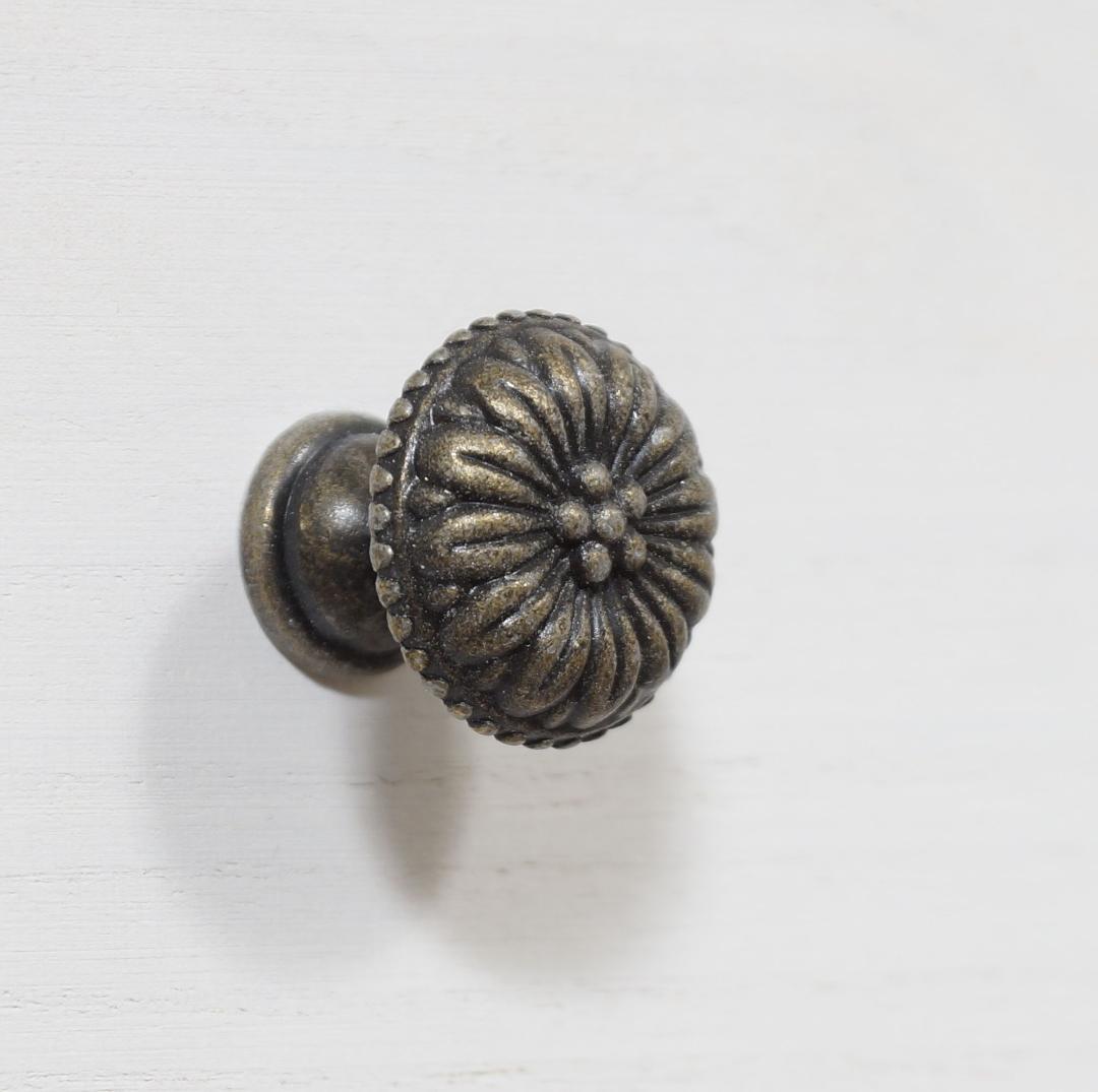 桐製　 隙間ラック　箪笥　整理タンス　書類チェスト　8段　収納　完成品