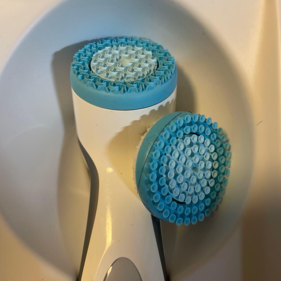 LumiSpa 洗顔ブラシ