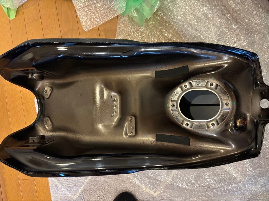 CB1100純正タンク