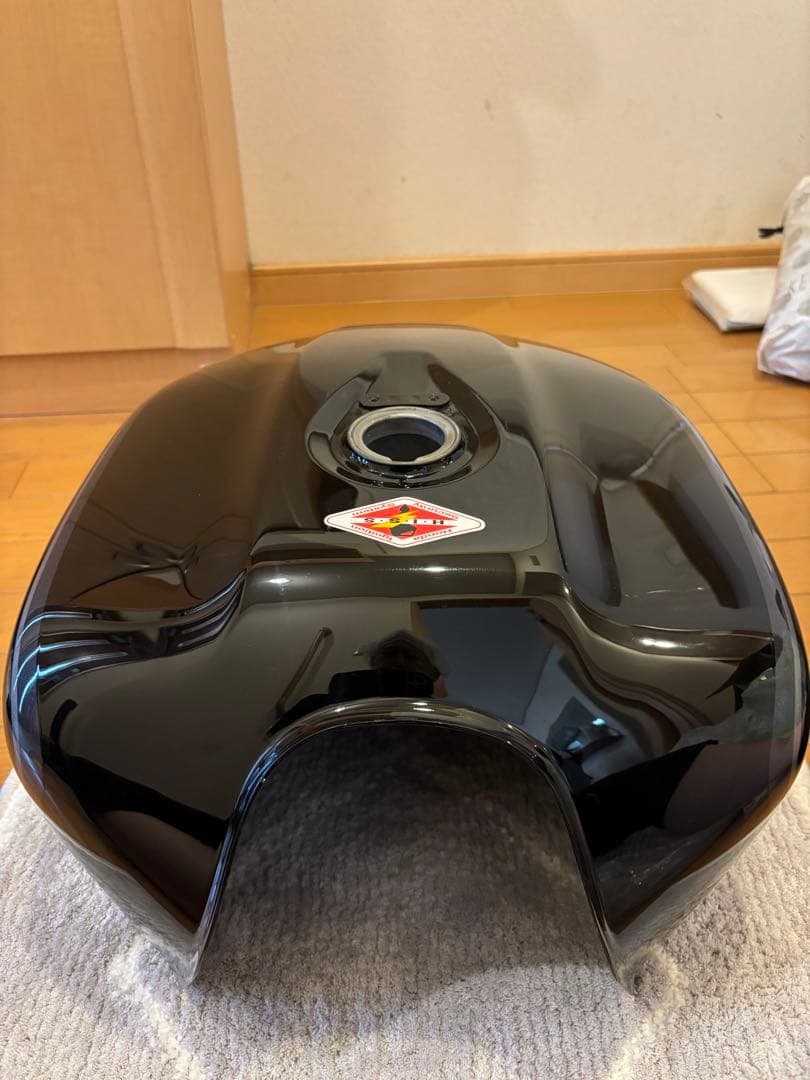 CB1100純正タンク