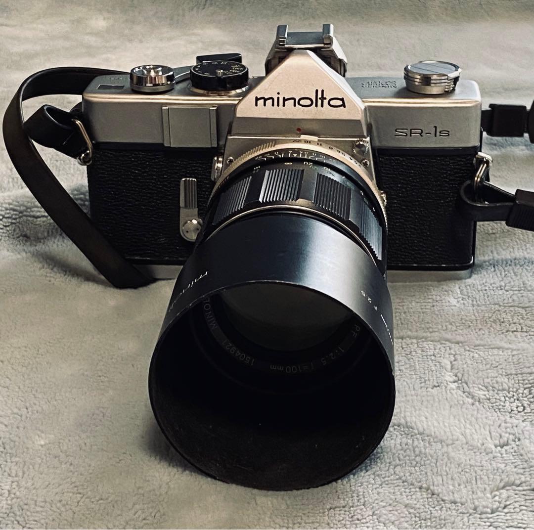 フイルム一眼レフカメラMinolta SR-1S , 100mm望遠レンズ付き
