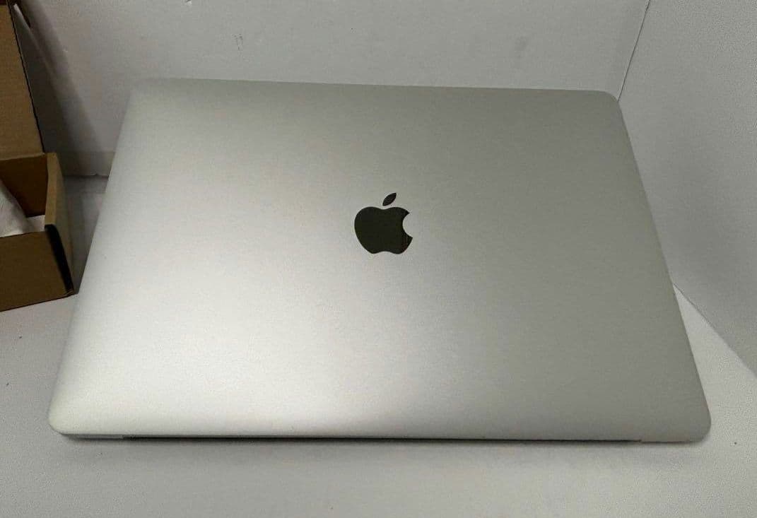 MacBook本体 MacBookPRO win11&Sonoma SSD512/16 A2251