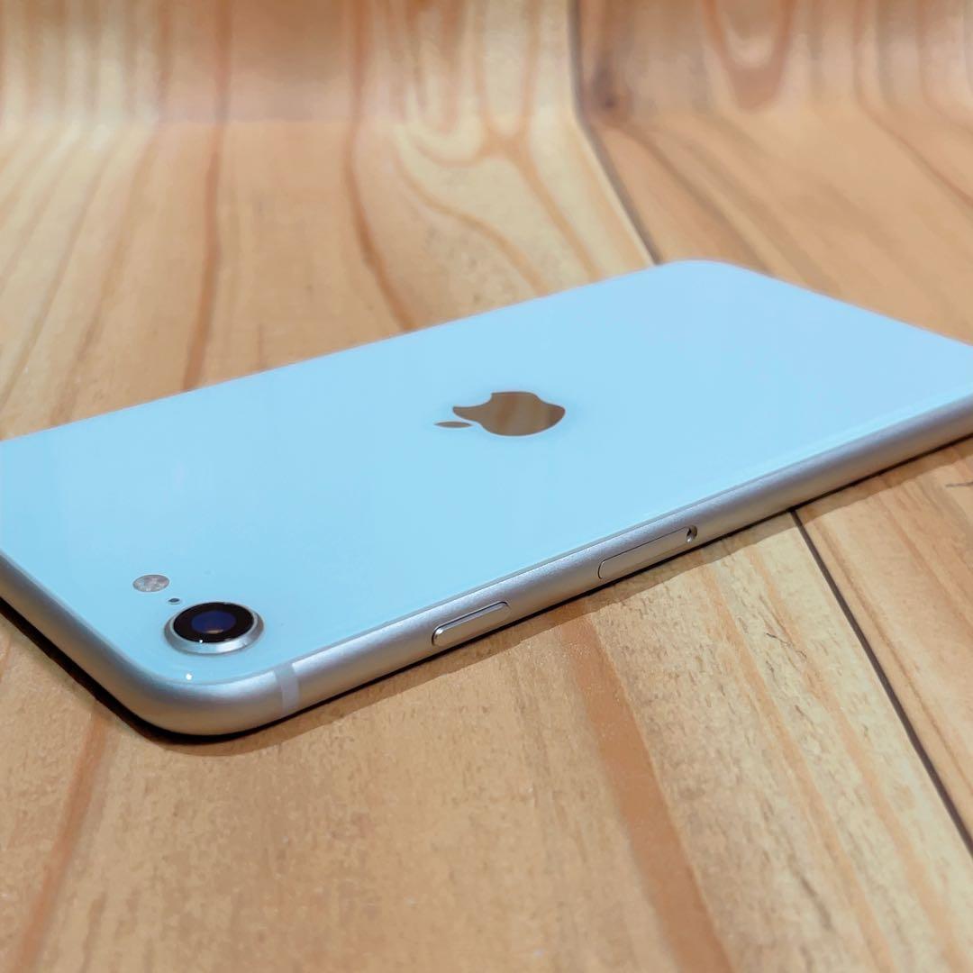 訳あり SIMフリー 本体 iPhone SE3 64GB スターライト 591