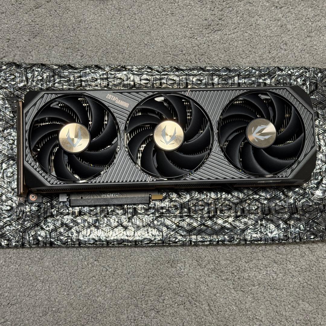 【レシート付き】RTX5080 ZOTAC 動作確認済み
