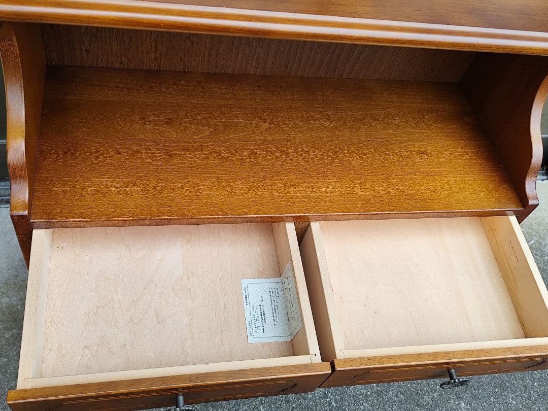 サ*ー様 karimoku カリモク コロニアル キャビネット 電話台 アンティ