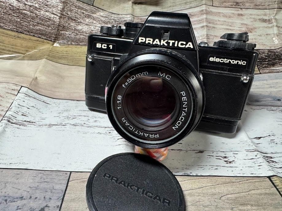 【希少】【旧東ドイツ製レンズ】50㎜ F1.8＋PRAKTICAR BC1 本体