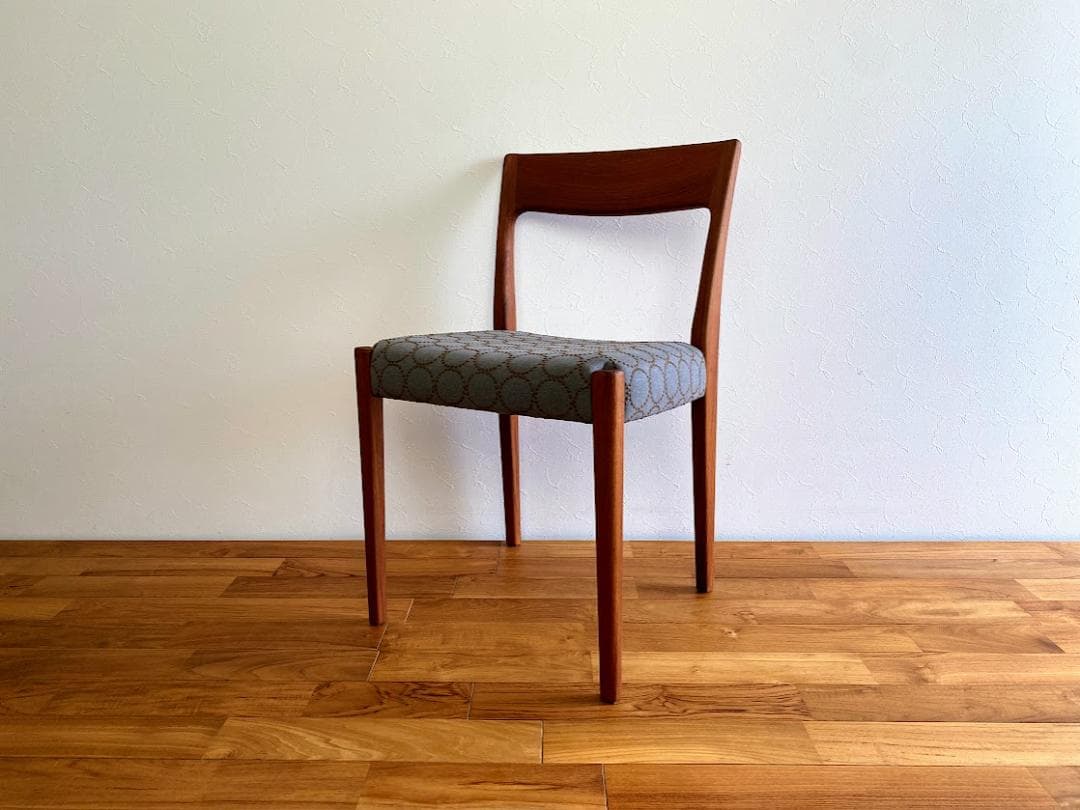 こでまり スウェーデン製 チーク チェア ミナペルホネン仕上済