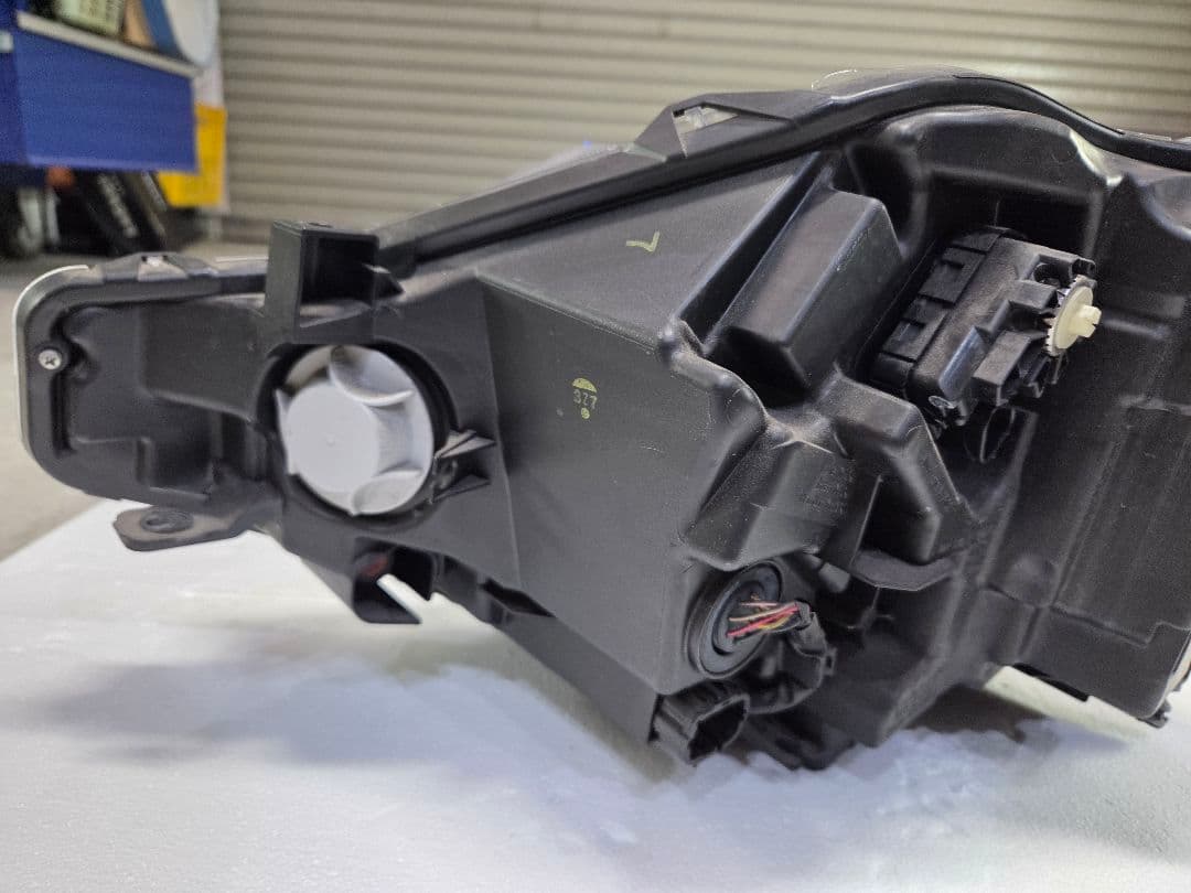 まっつんさん専用 日産 ルークスハイウェイスター右側ヘッドライト