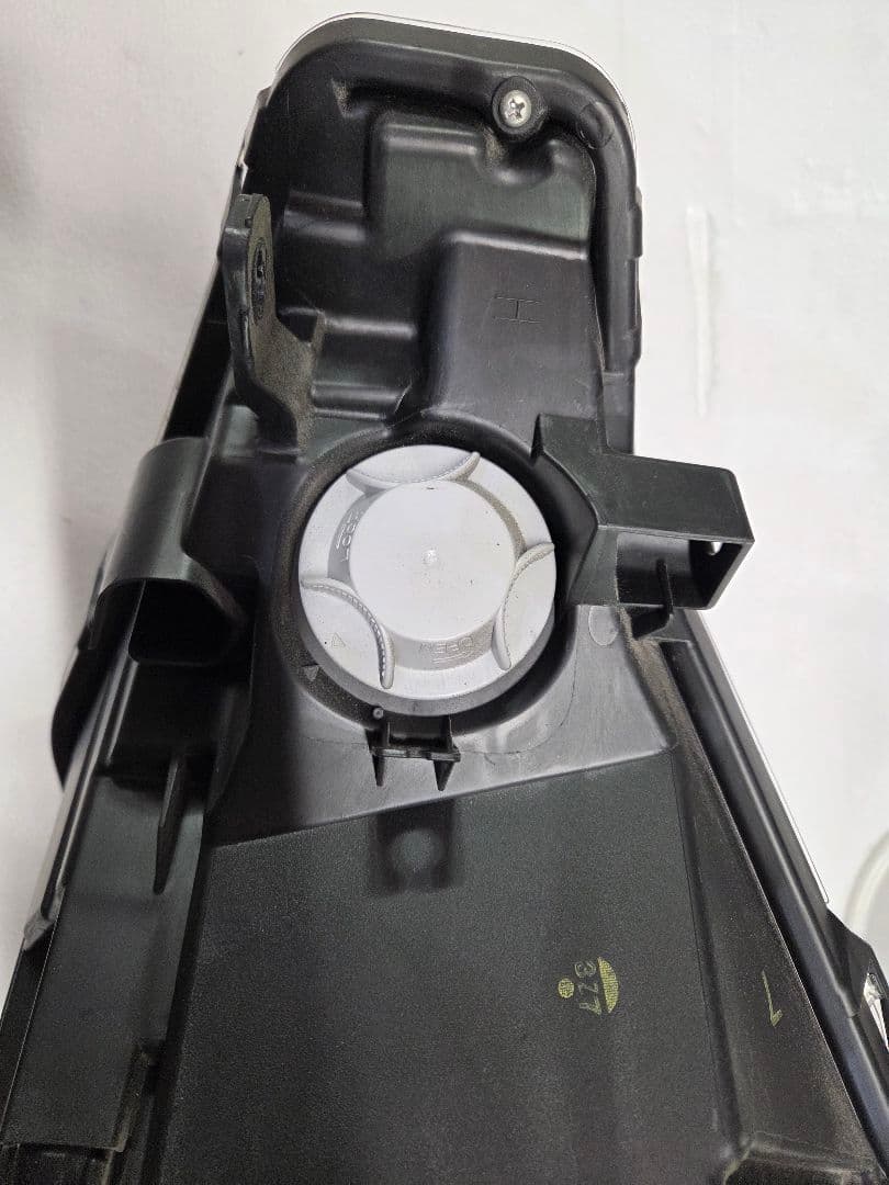 まっつんさん専用 日産 ルークスハイウェイスター右側ヘッドライト