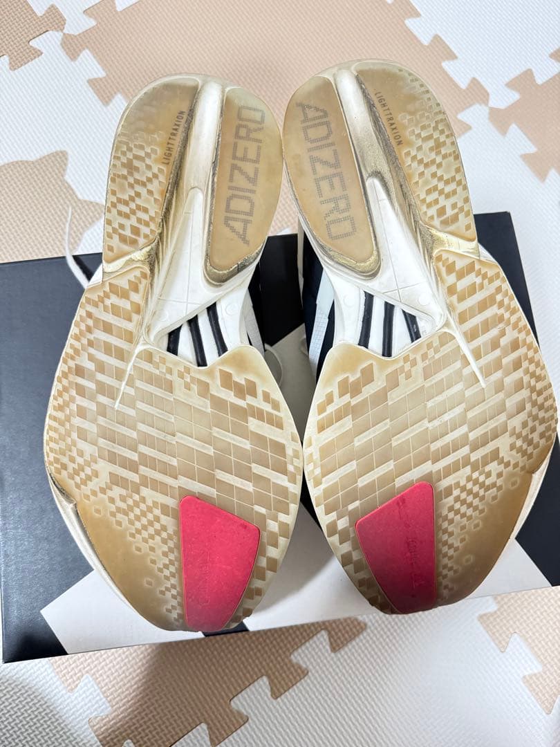 【値下げ中】アディオスプロ4 28.0 白×黒