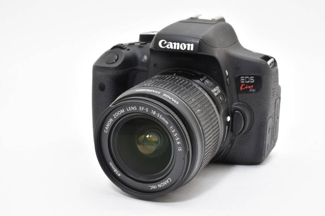 ショット数: 21802回 Canon KISS X8i レンズセット #850