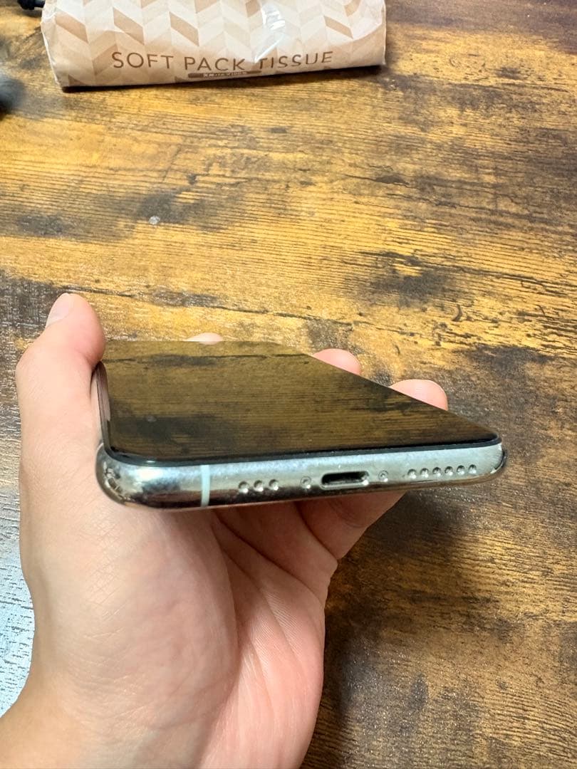 iPhone11pro 256GB SIMフリー　シルバー