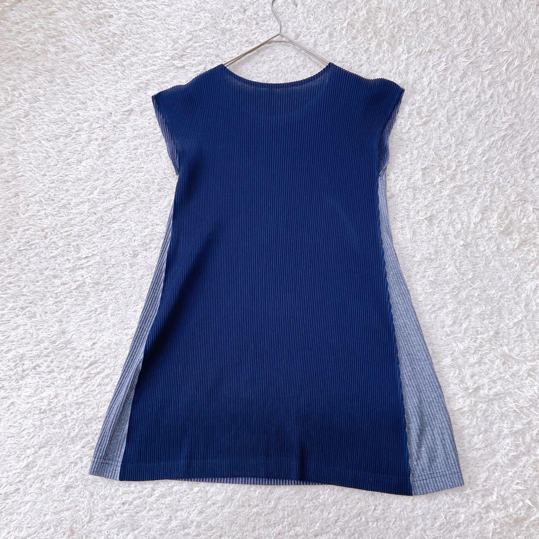 プリーツプリーズ　イッセイミヤケ チュニックワンピース　L