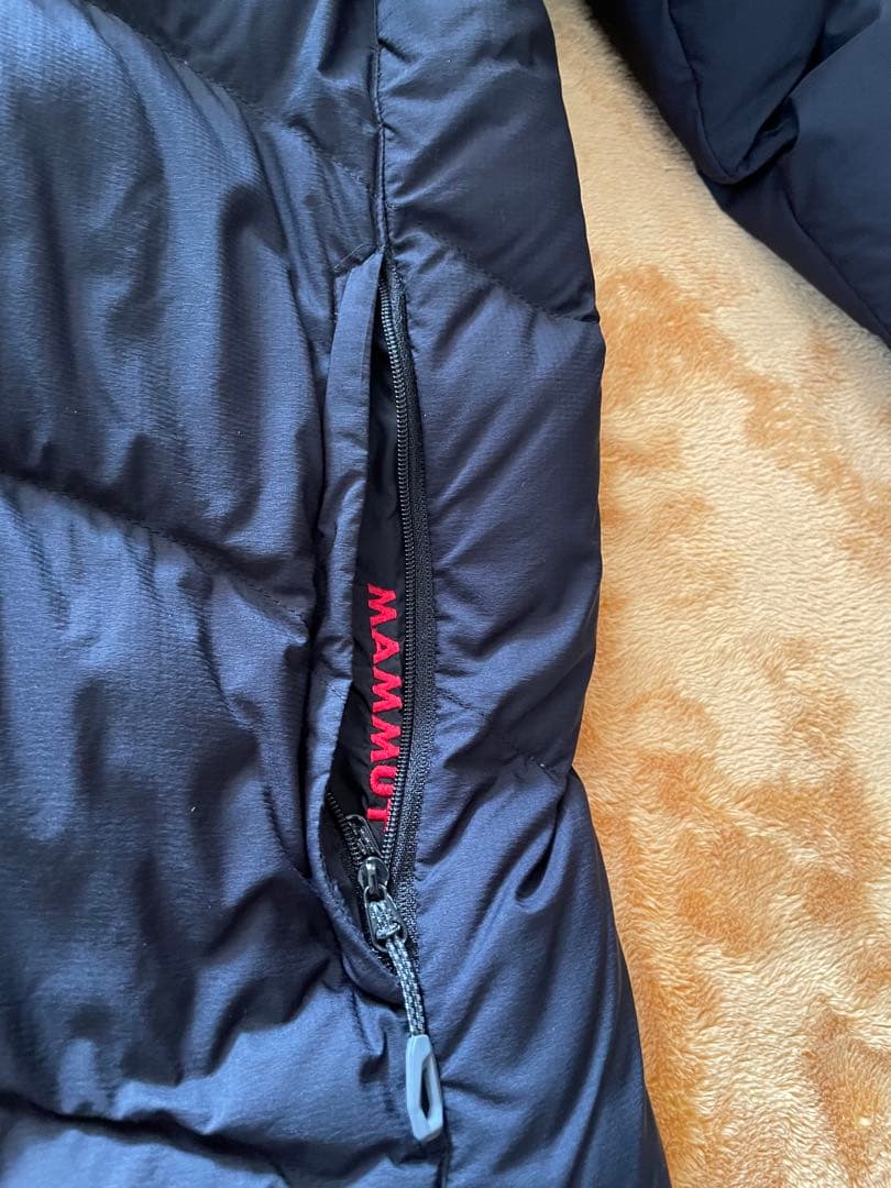 MAMMUT XERON DOWN JACKET ダウンジャケット　マムート