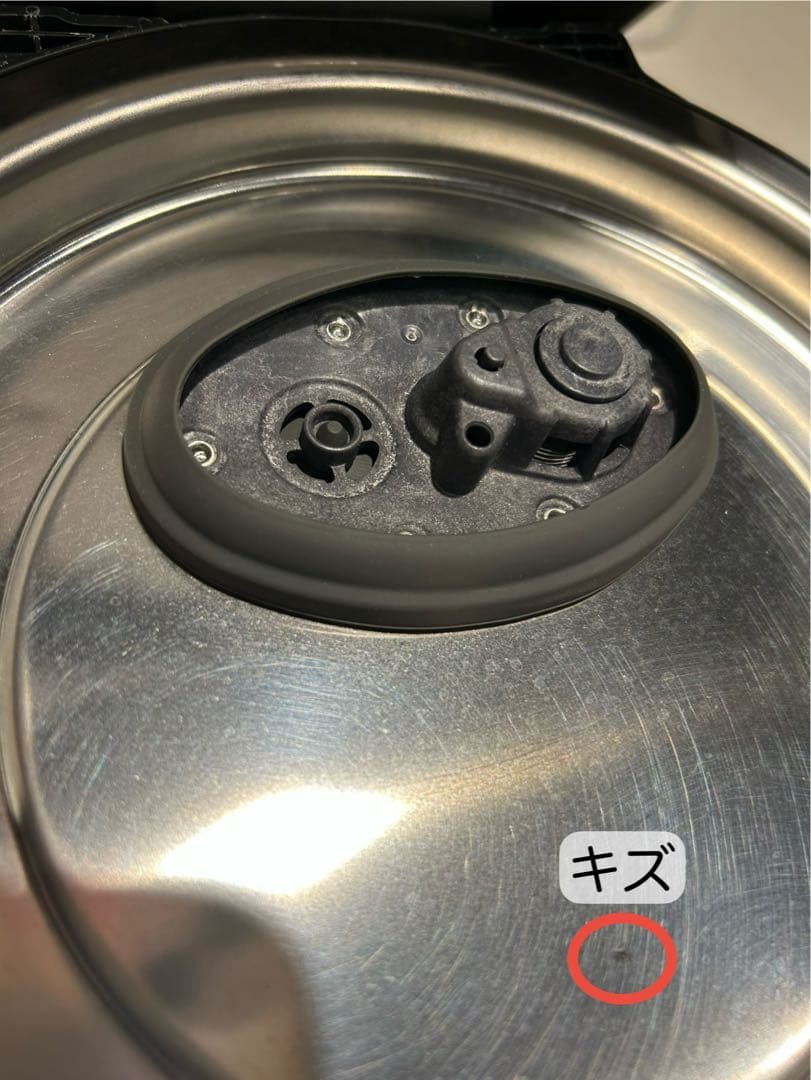 Panasonic SR-NB102 炊飯器 2023年製（蓋の開閉に注意点有）