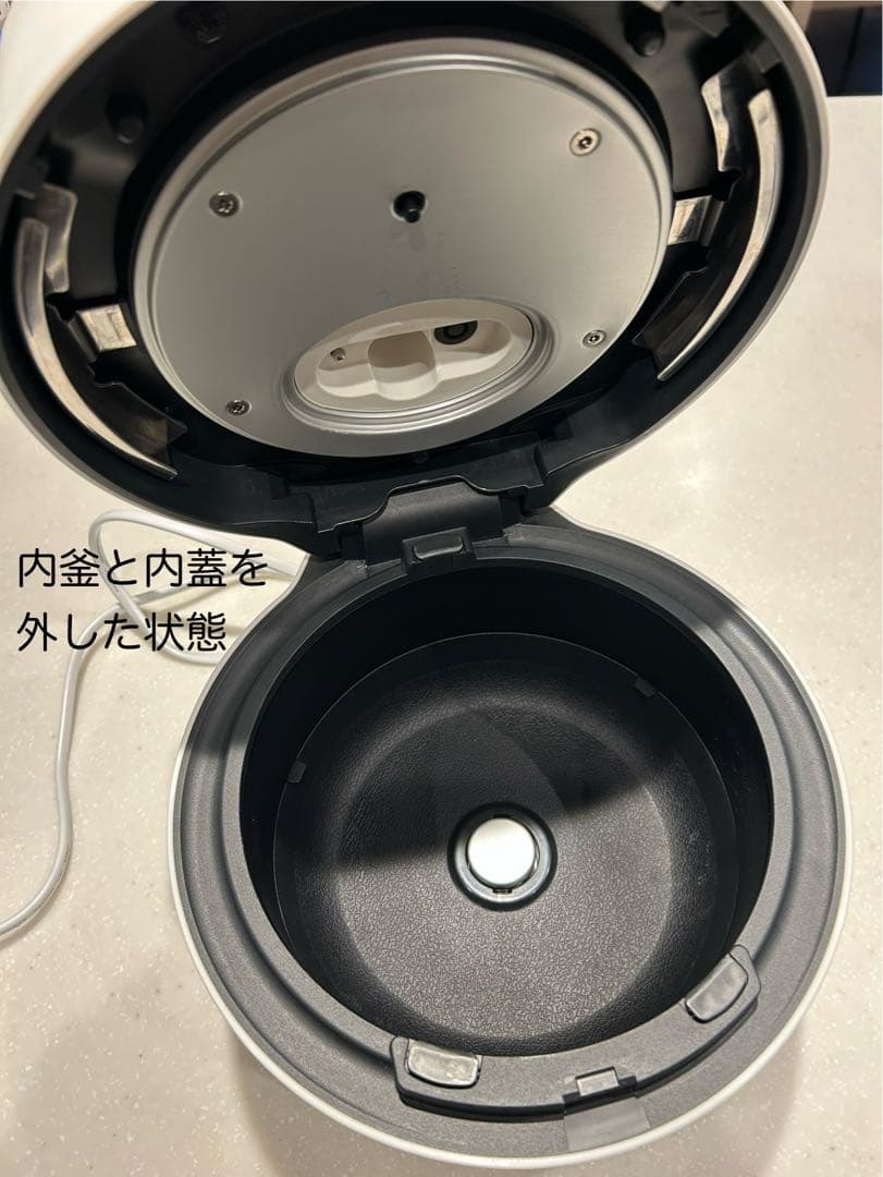 Panasonic SR-NB102 炊飯器 2023年製（蓋の開閉に注意点有）