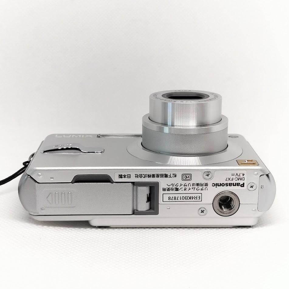 Panasonic LUMIX DMC-FX7 シルバー 82c586