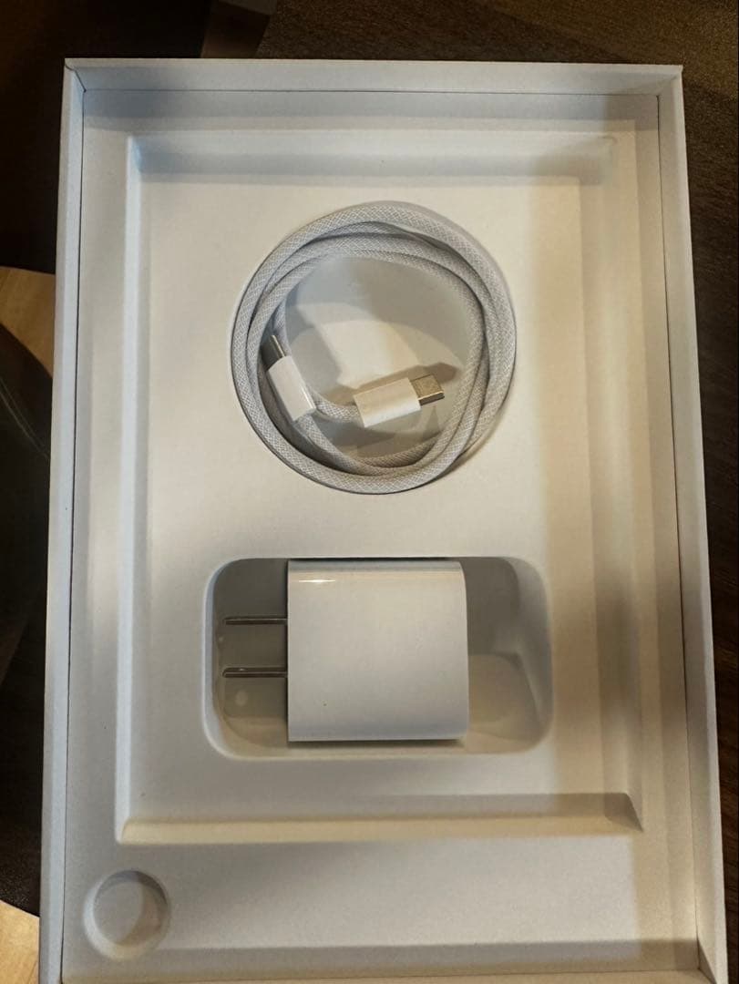 す*ー様 美品本体】iPad mini A17pro＋Apple Pencil