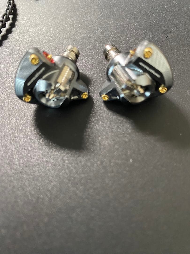 イヤホン Aconstune HS1790 TI