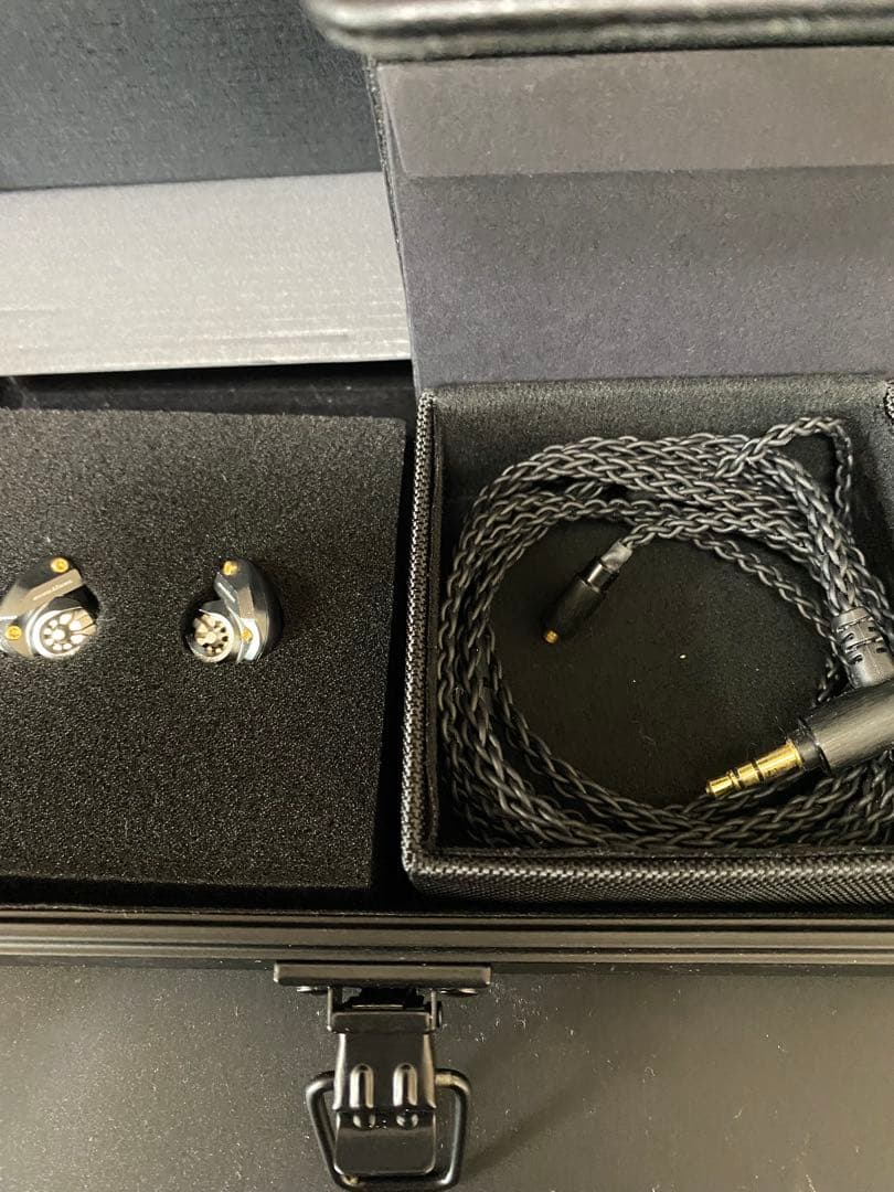 イヤホン Aconstune HS1790 TI