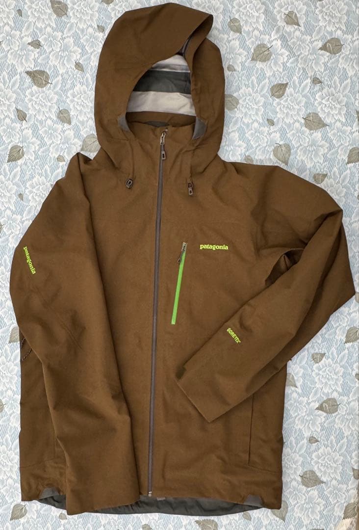 patagonia スキー /スノーボードウェア ブラウン/グリーン 男性用 M