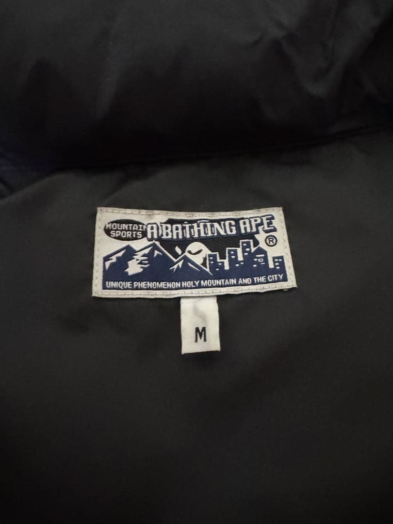 A BATHING APE ブラック ダウンベスト M