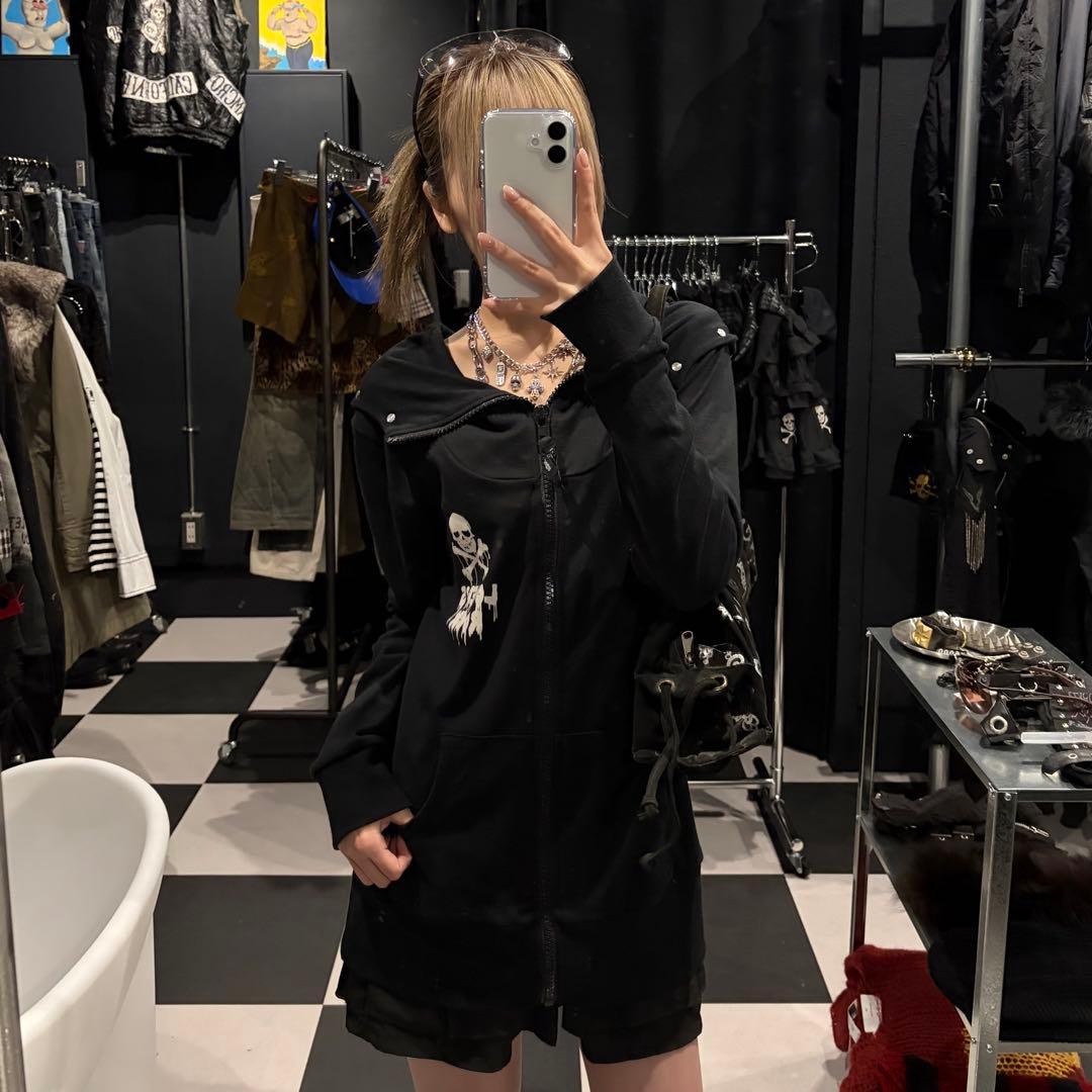 スーパーラバーズ　ハイネックジップアップパーカー　ドクロ　グランジ