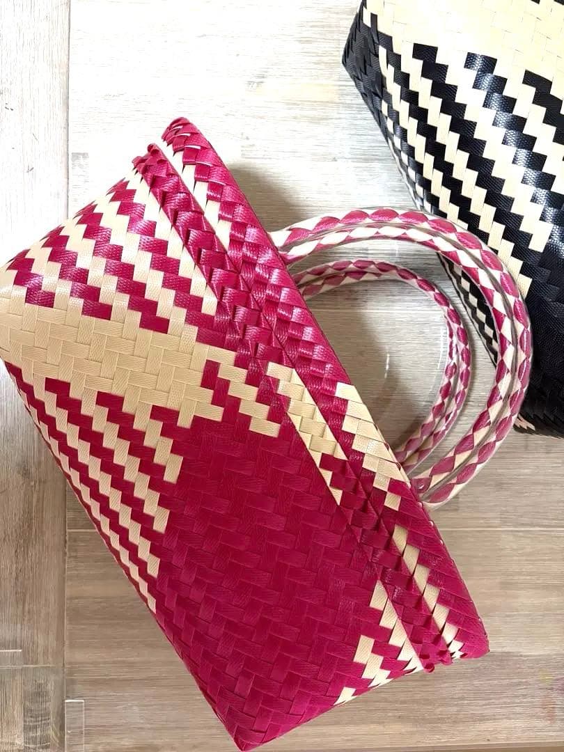 新品未使用★メケアリサ★ Mekearibag BOUQUET(cross)