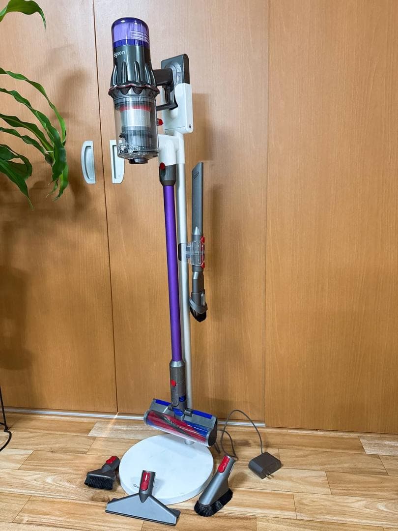 【分解洗浄済】303- ダイソン dyson SV18 掃除機 作動品