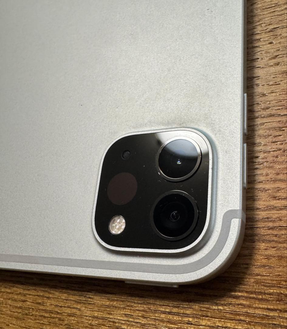 Apple iPad Pro 11インチ 第3世代 128GB 訳アリセルラー