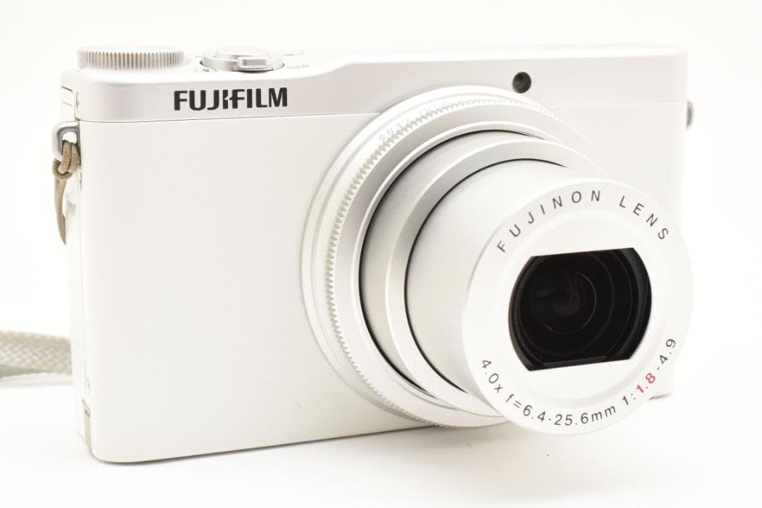 Fujifilm XQ2 ホワイト コンパクトデジタルカメラ