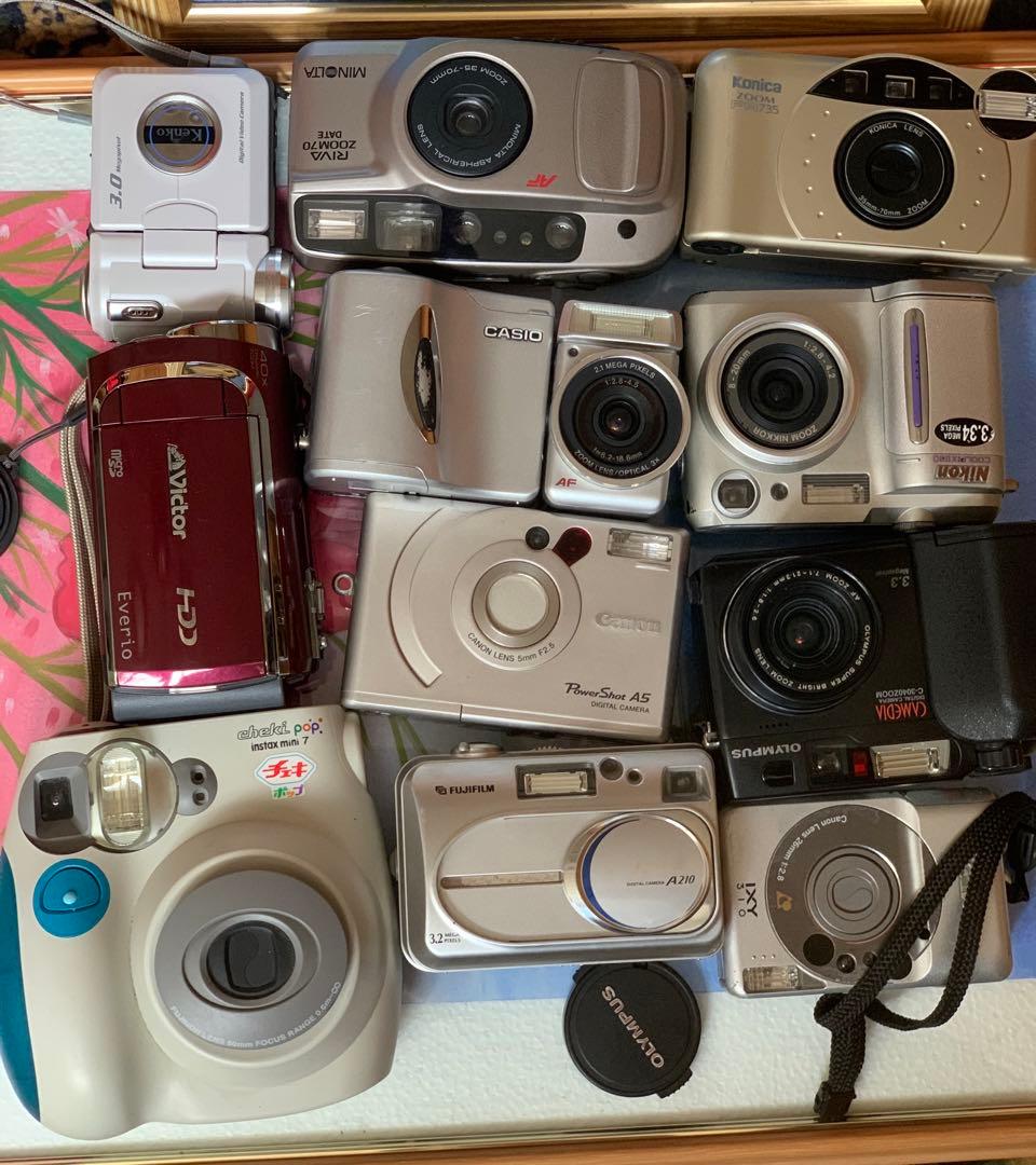 キヤノン、カシオ、ニコン、オリンパス、富士フイルムのカメラを大量販売