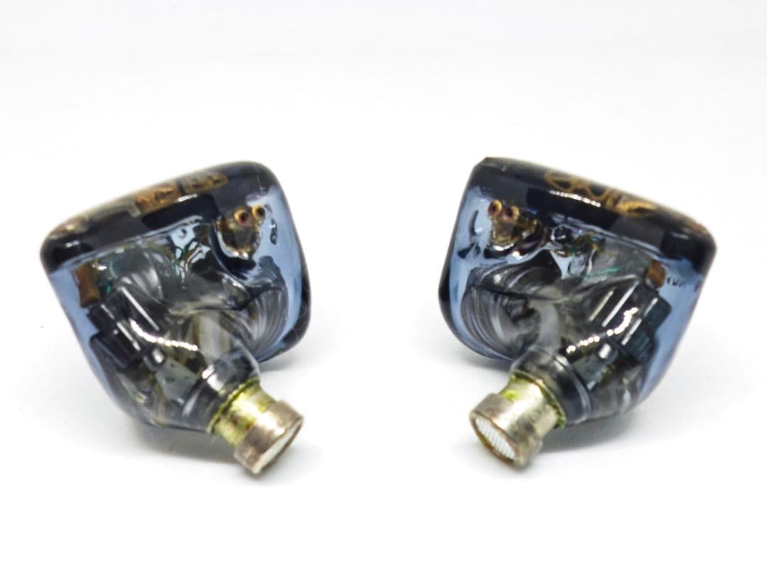 NiceHCK DZ9 8BA+1DD 高音質イヤホン 2pin