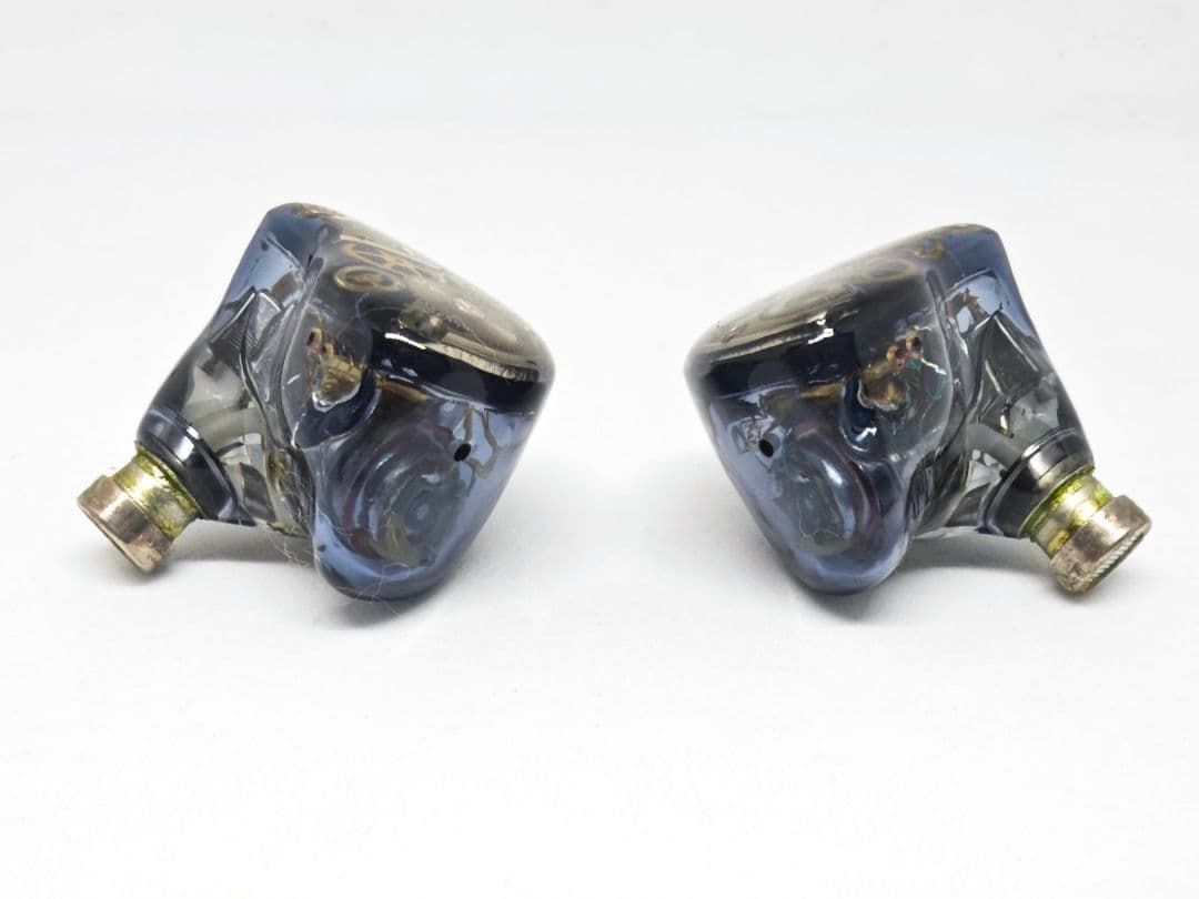 NiceHCK DZ9 8BA+1DD 高音質イヤホン 2pin