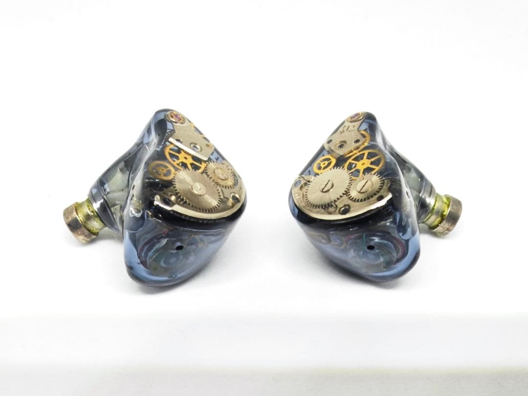 NiceHCK DZ9 8BA+1DD 高音質イヤホン 2pin