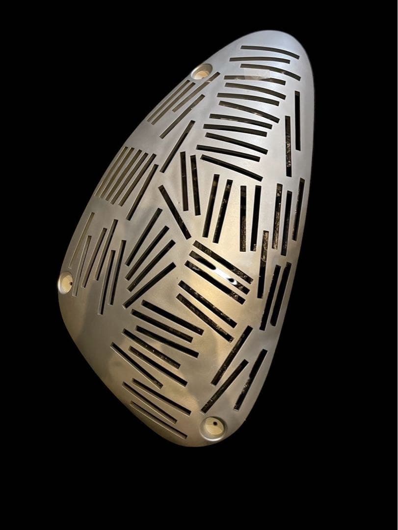 guzzini グッチーニイタリア製「Enzo Calabrese」の作品。