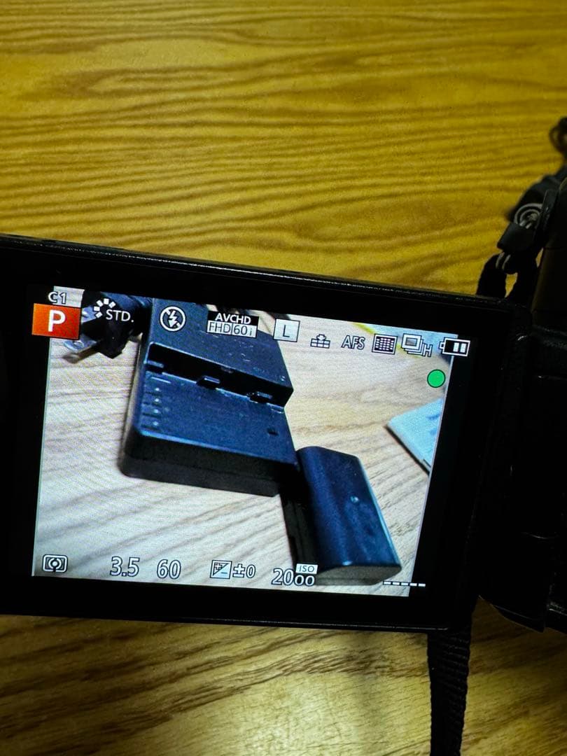 Panasonic LUMIX GH3 ミラーレス レンズ付