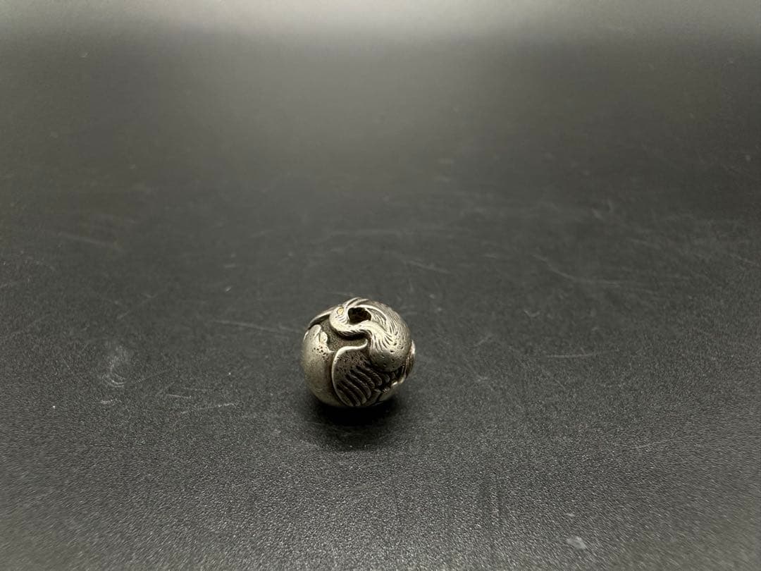 純銀製　緒締　鶴　金象嵌　骨董古美術　在銘