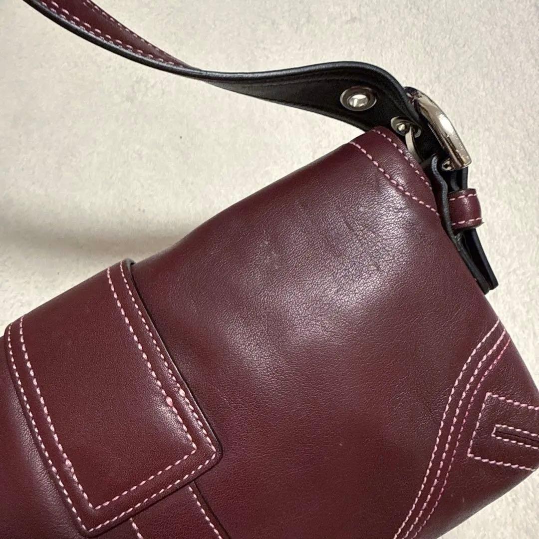 Coach コーチ　ピンク スティッチ フラップ　レザー　ショルダーバッグ
