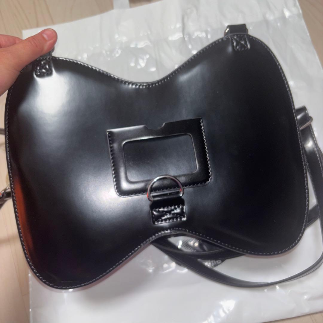 ドクターマーチン　ショルダーバッグ　リボン