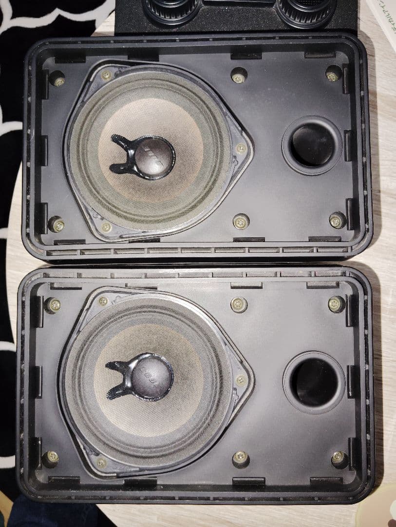 M*t様 BOSE 101MMGスピーカーペア