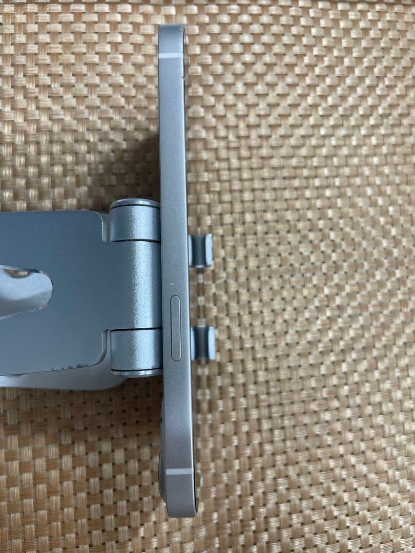 iPhone 13 256 GB スターライトSIMフリー【5232】